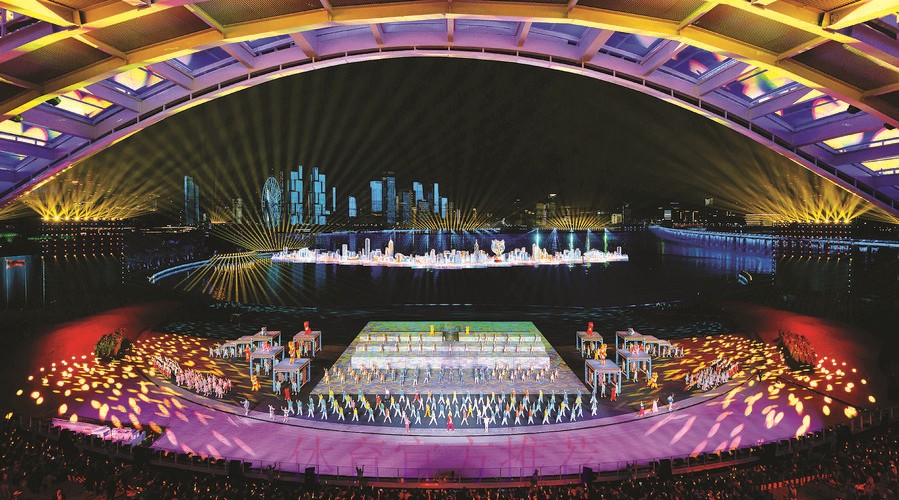 海天为幕 同心绘梦——第十五届全国运动会闭幕式侧记 海天为幕 同心绘梦——第十五届全国运动会闭幕式侧记